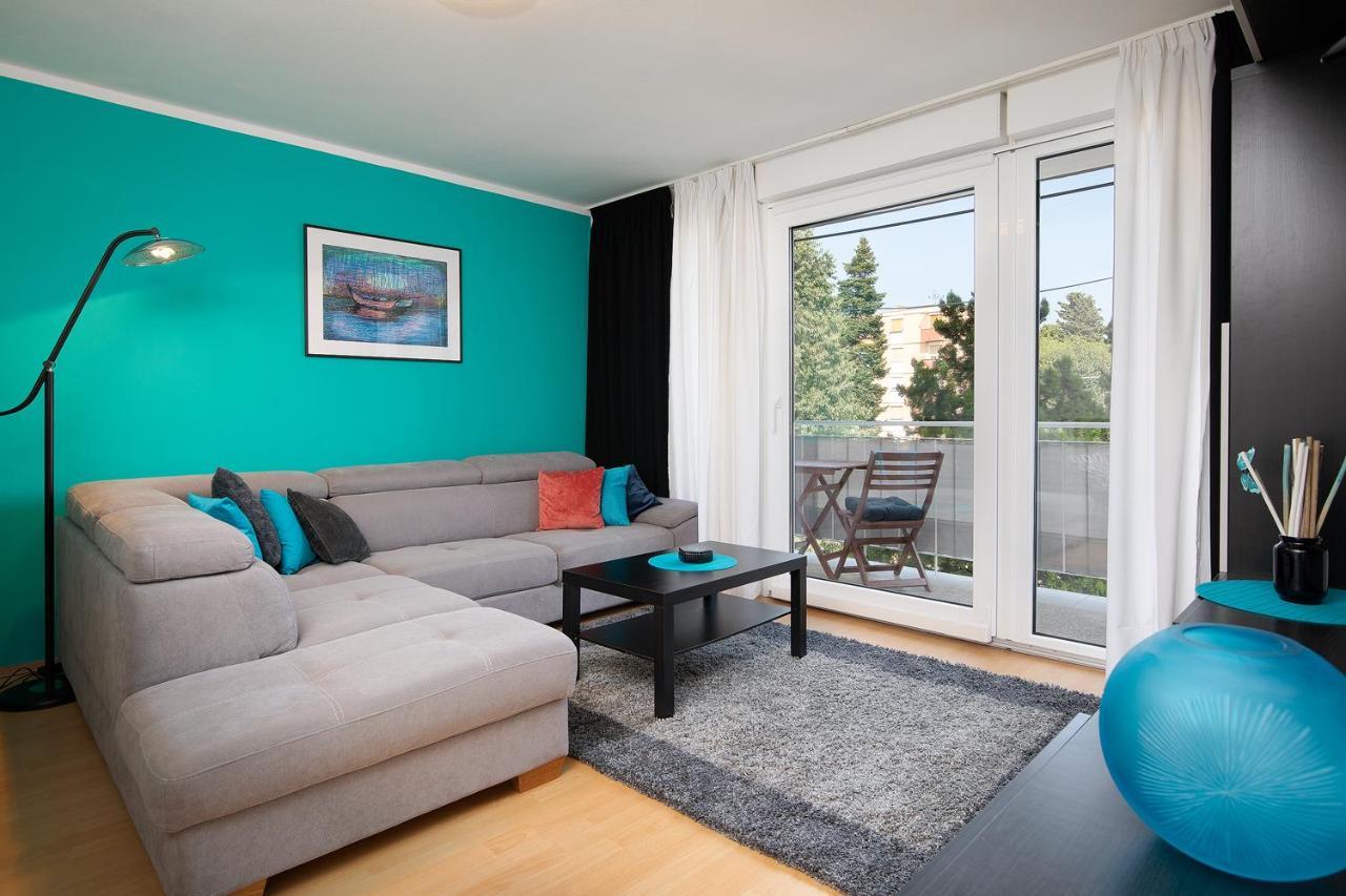 Apartment Kim Pula Exterior photo